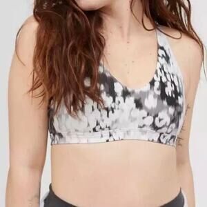 AERIE Offline Shine Strappy Back Sports Bra Black White Medium M